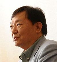 上田秀人